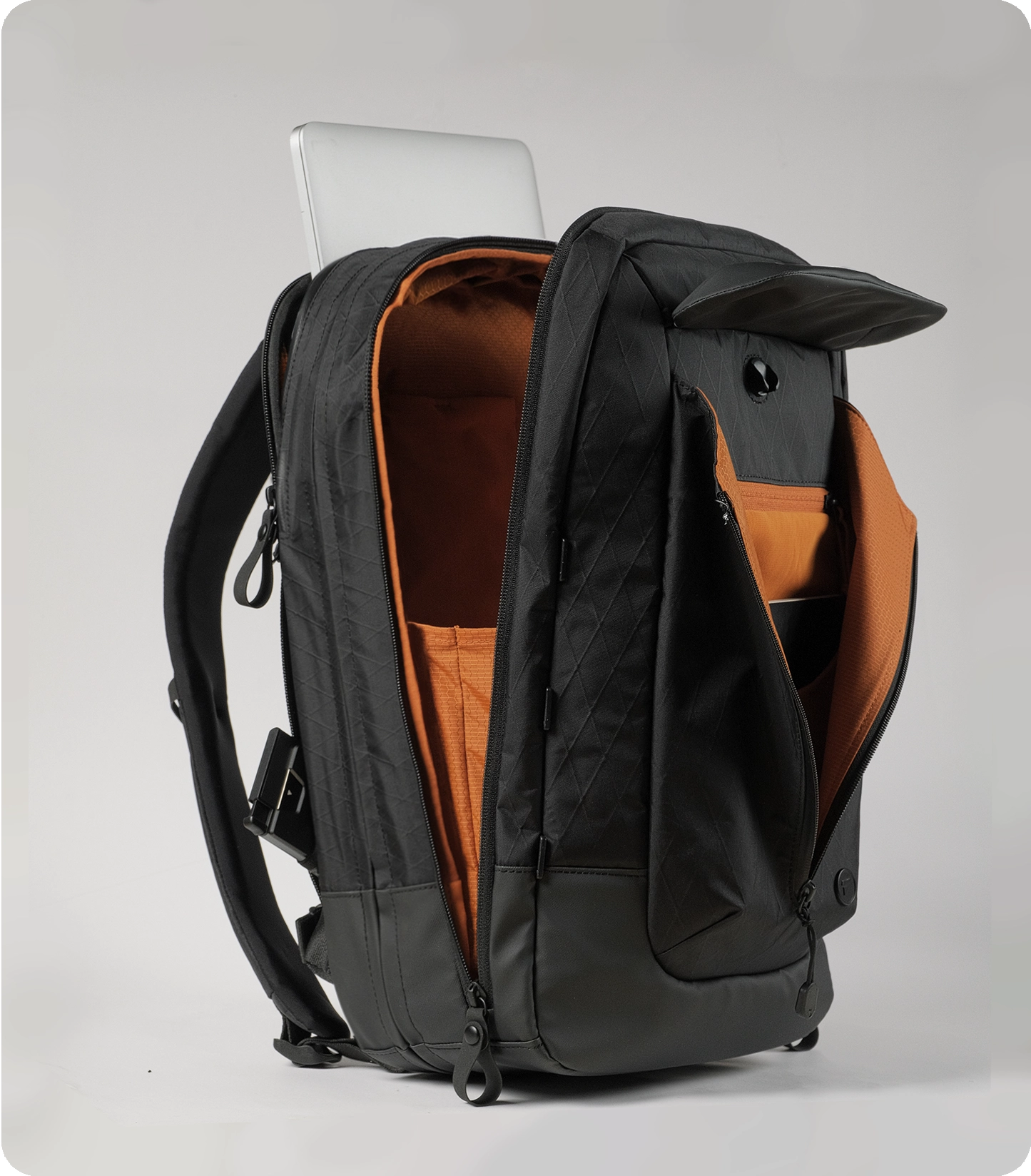Fyro Tenax 22L X-PAC