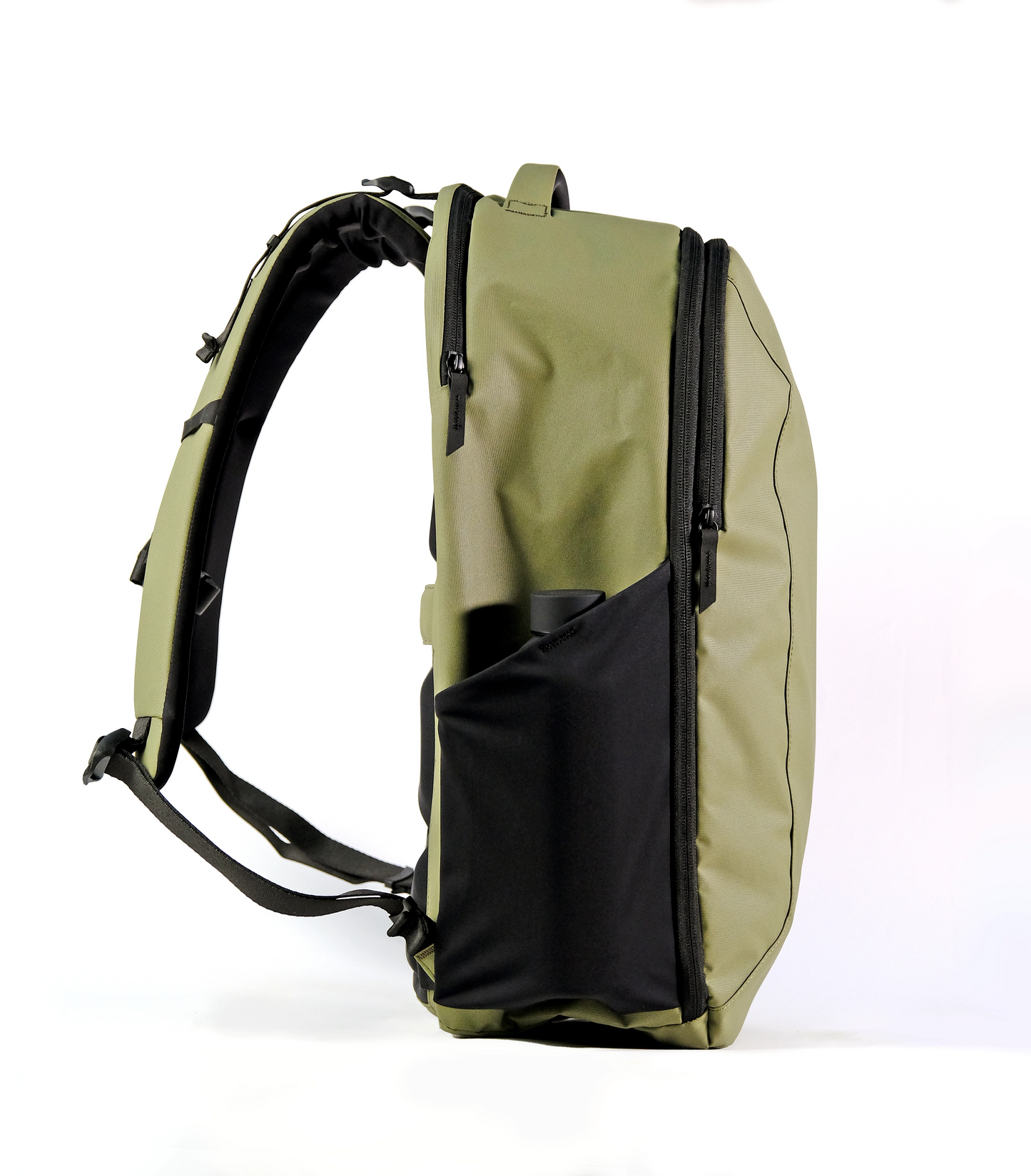 Fyro Levo Travel Backpack (Pre-Order)
