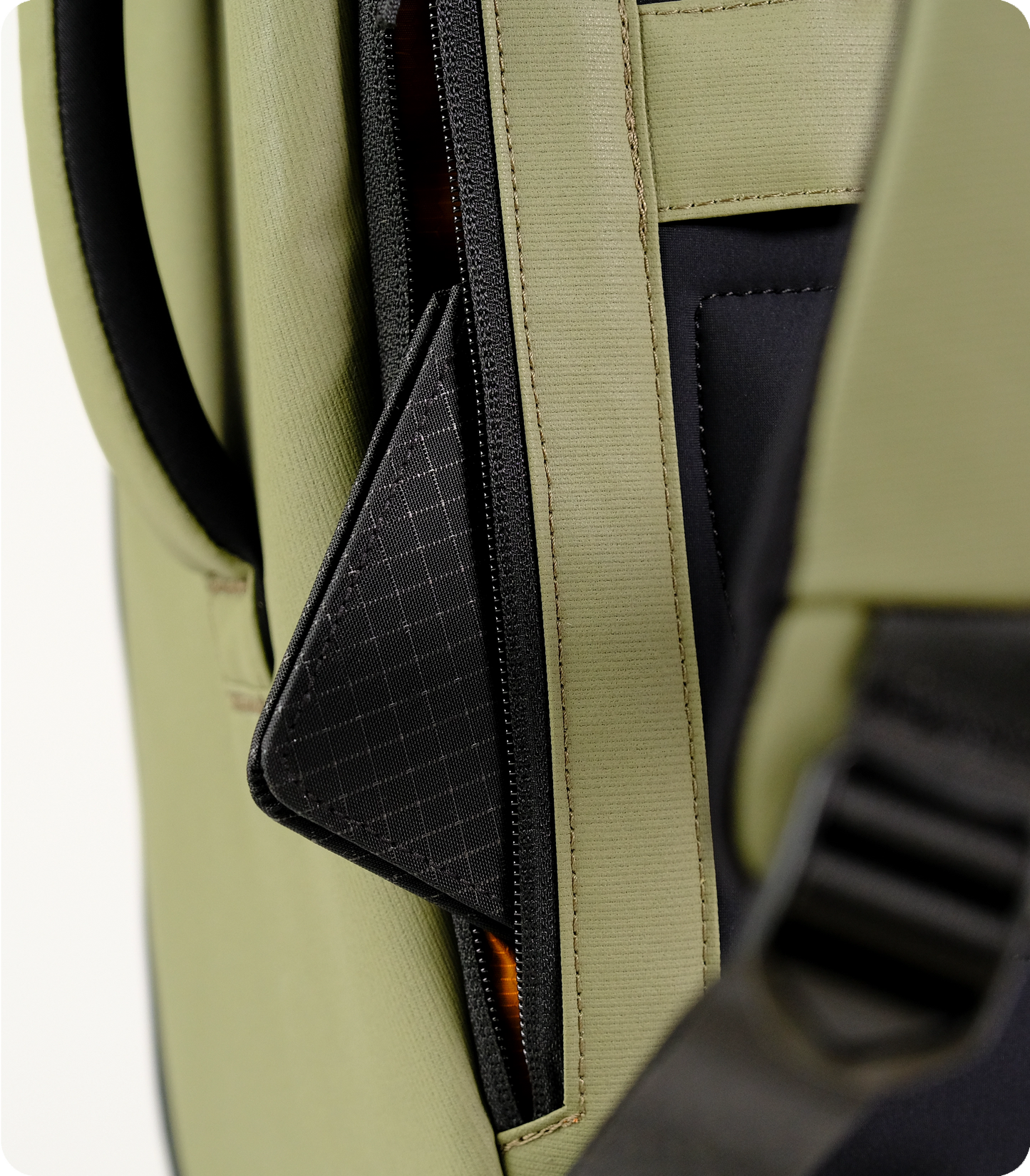 Fyro Levo Travel Backpack (Pre-Order)